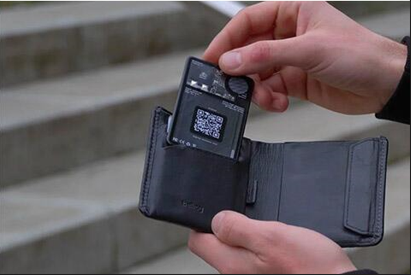 卡片式追踪器 卡片式追踪器