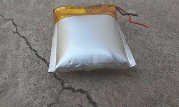 锂电池鼓包 锂电池鼓包