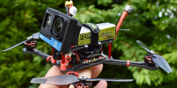 4寸花飞FPV无人机 4寸花飞FPV无人机