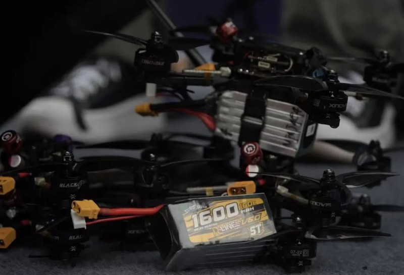 TATTU R-LINE 6.0 系列 FPV电池