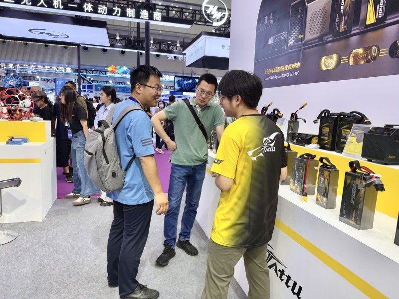 Tattu团队热情接待